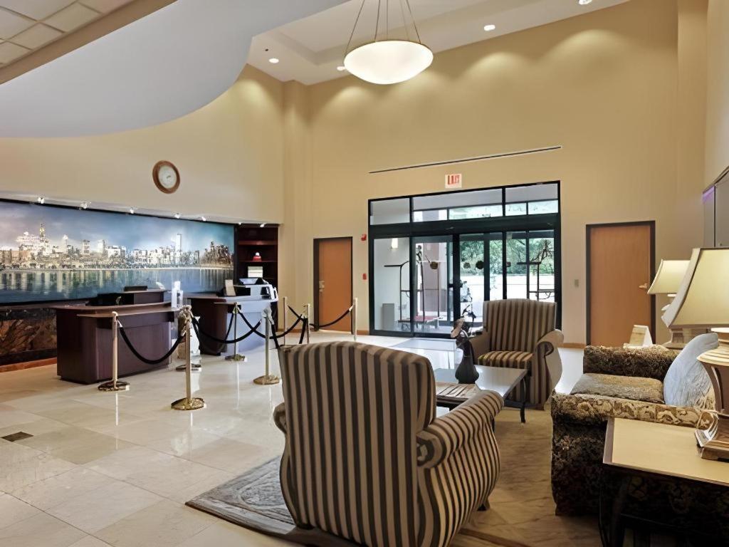 Comfort Inn & Suites Watford City Zewnętrze zdjęcie