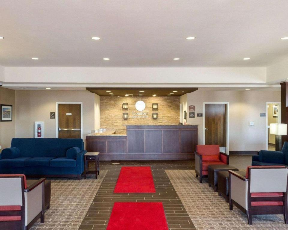 Comfort Inn & Suites Watford City Zewnętrze zdjęcie